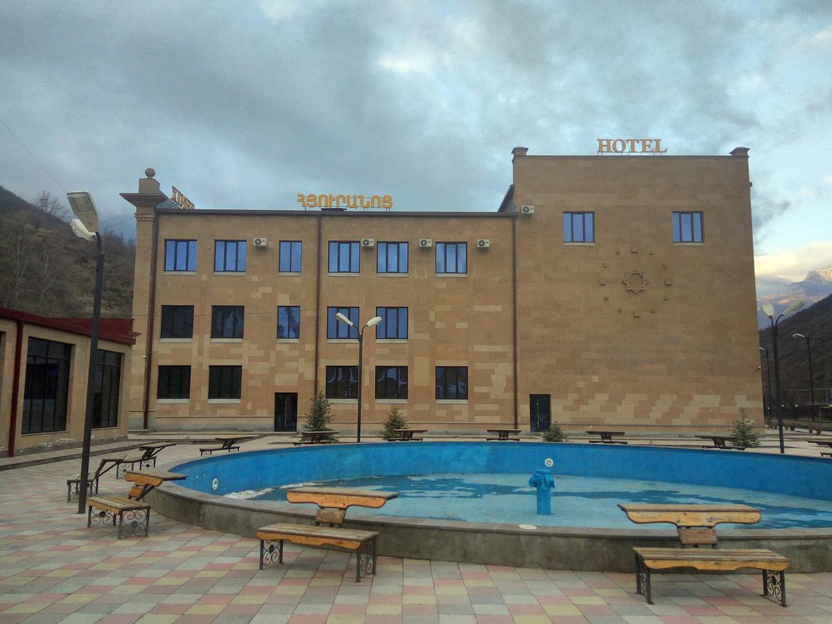 Hotel Fenix Complex Kapan Kültér fotó